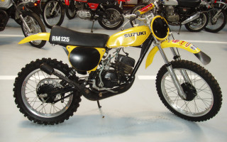 1975 SUZUKI RM125